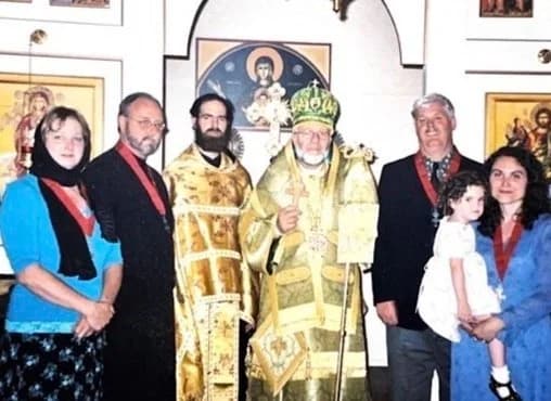 Group portrait of clergy and parishioners at Saint Thomas circa 2006.